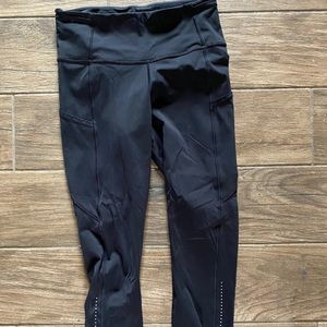 Lululemon Fast and Free 19”